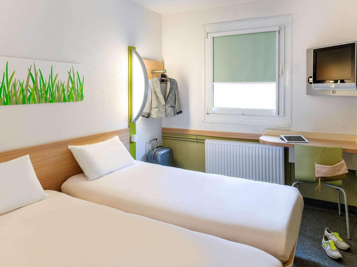 Hotel Ibis Budget Aix Les Bains - Gresy Екстериор снимка