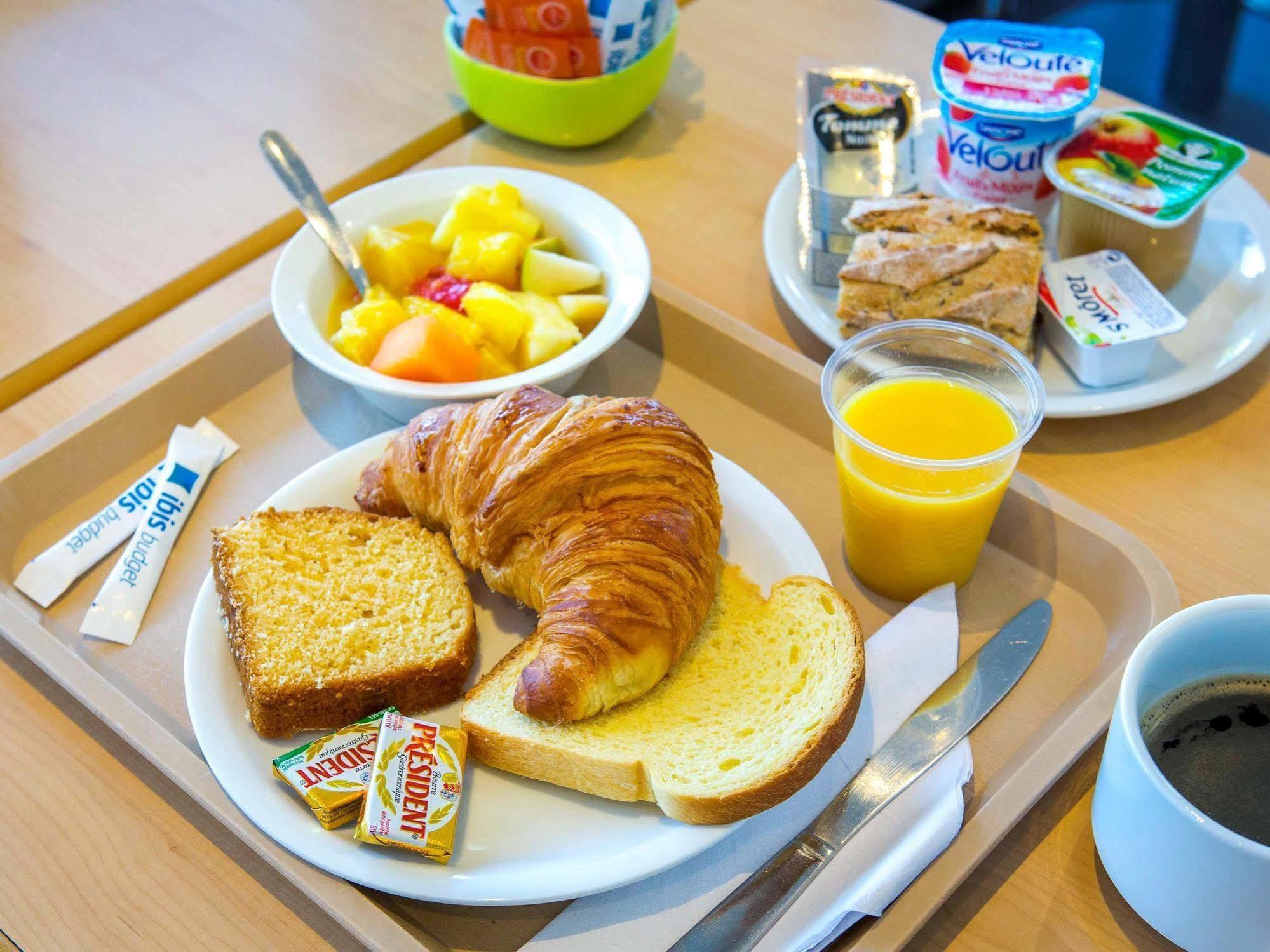 Hotel Ibis Budget Aix Les Bains - Gresy Екстериор снимка